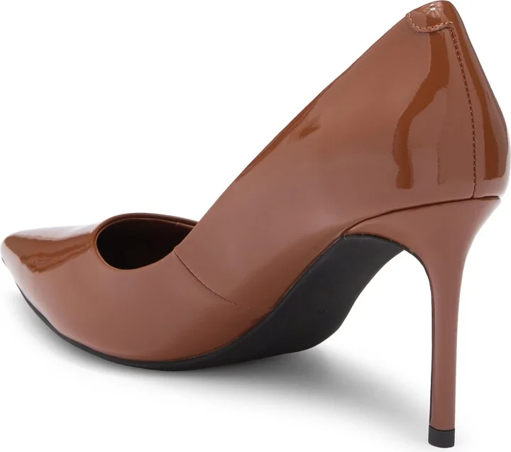 Nikia Pointed Toe Pump - Image 2
