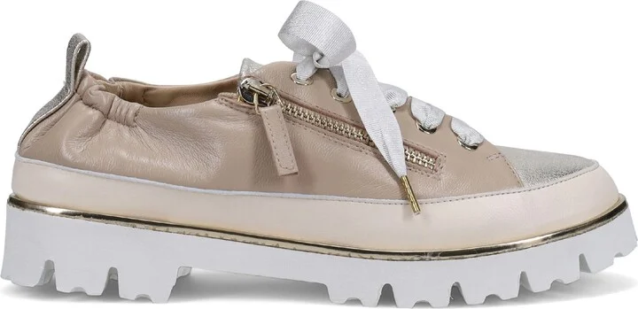 Ninazee Ultralight Lace-Up Sneaker - Image 3