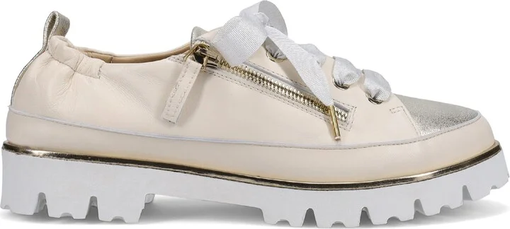 Ninazee Ultralight Lace-Up Sneaker - Image 8