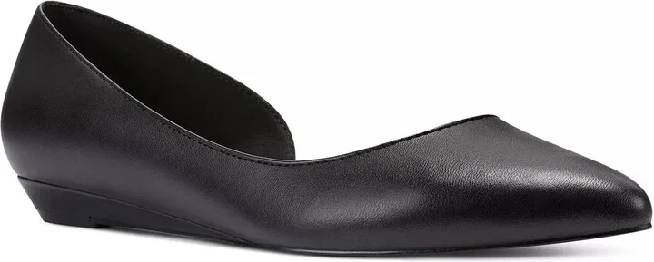 Nine West Saige d'Orsay Flat