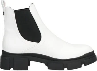 Nine West Woman Ankle boots