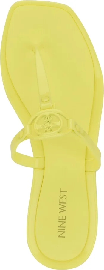Nine West Women's Dacota T-Strap Square Toe Flat Sandals - Image 9