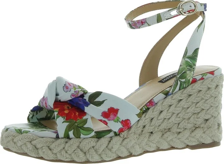 White Floral 140