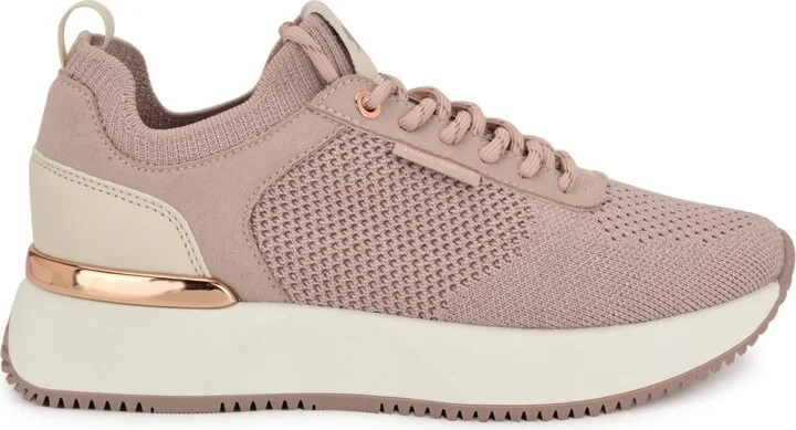 Nine West Women's Freska Casual Round Toe Sneakers - Image 2