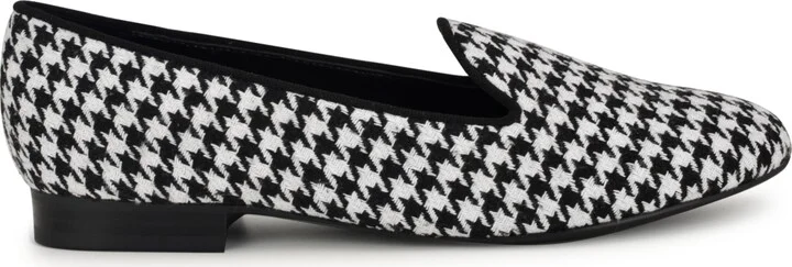 Nine West Women's Renold Slip-On Smoking Slipper - Black/White Houndstooth - Image 2
