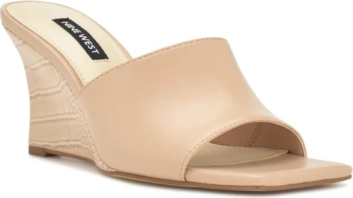 Nine West Women's Rovah3 Wedge Sandal