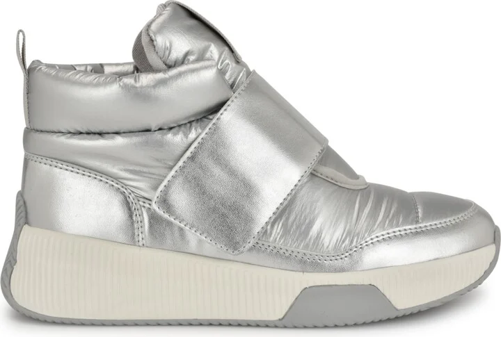 Nine West Women's Tumble Round Toe Puffy Casual Booties - Image 2
