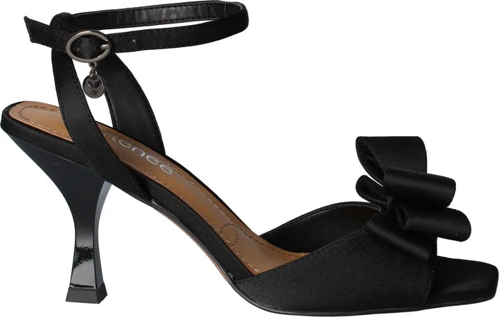 Nishia Ankle Strap Sandal - Image 3