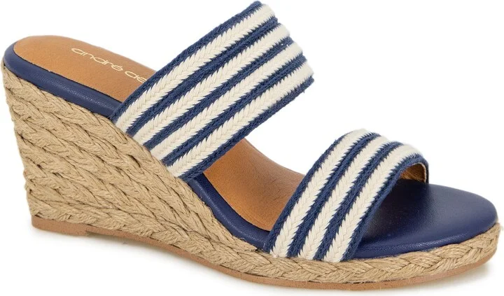 Nitra Wedge Sandal