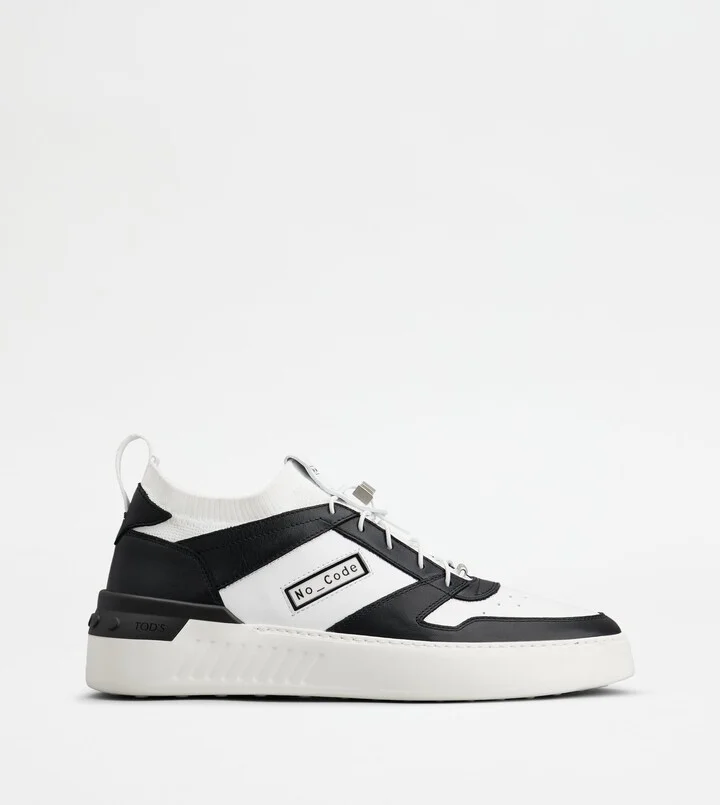 No_Code X-Ground in Leather and Technical Fabric