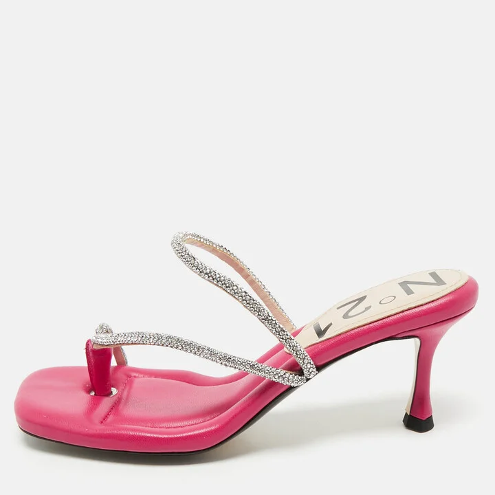 Nº21 Fuchsia Leather Crystal Embellished Thong Sandals Size 38