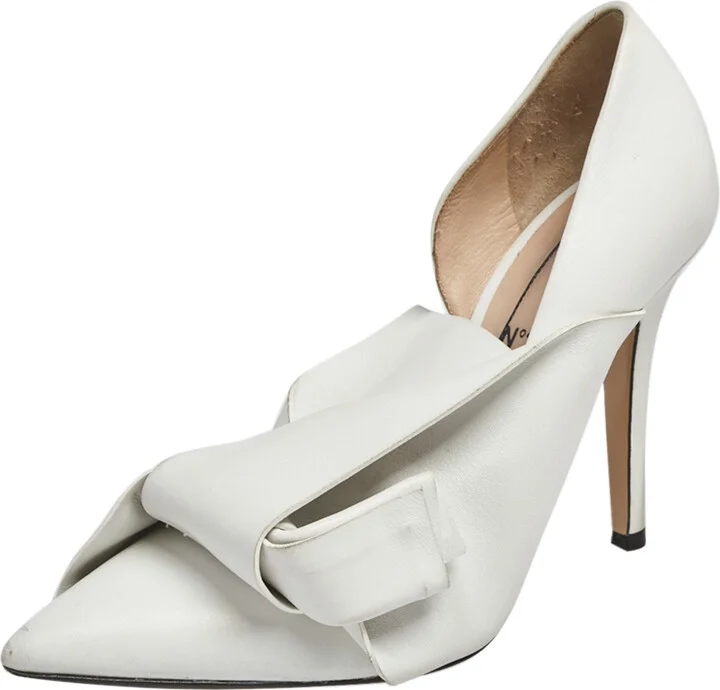 Nº21 White Leather Knot Pointed Toe Pumps Size 37