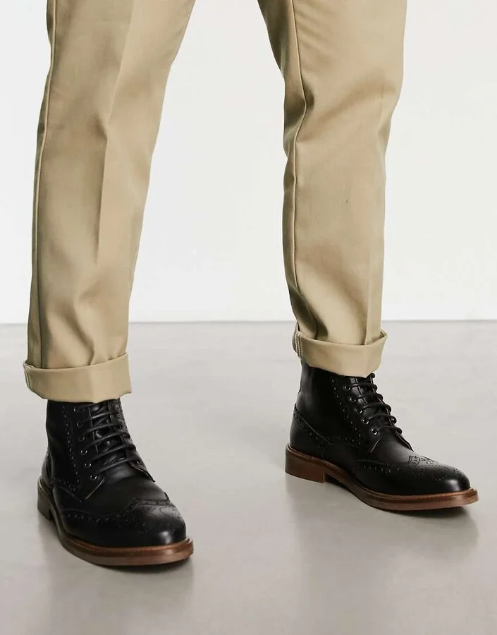 Noak made in Portugal lace up brogue boots in black leather - Image 4