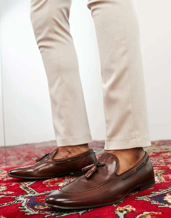 Noak made in Portugal loafers with tassel detail in brown leather - Image 3