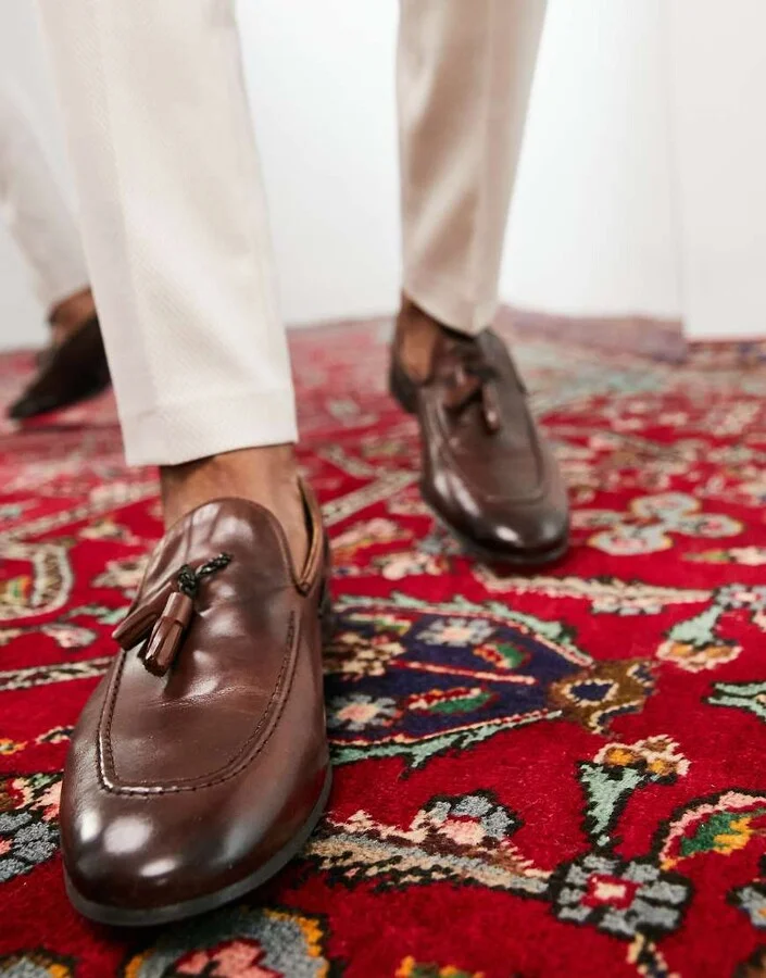 Noak made in Portugal loafers with tassel detail in brown leather - Image 4