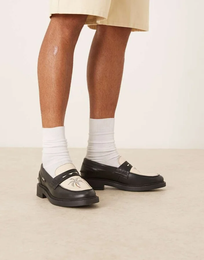 Noak Made in Portugal penny loafers in black with print