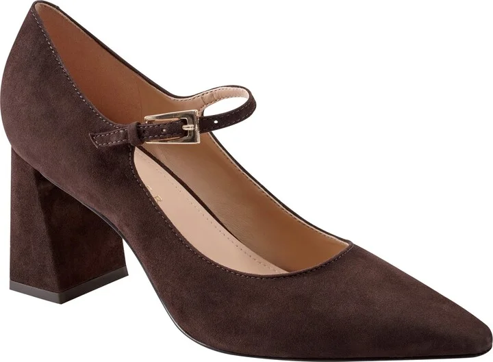Nollie Pointed Toe Pump