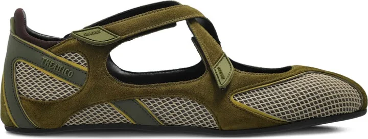 Nomad sneakers
