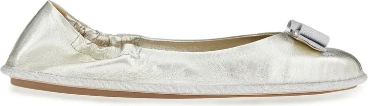 Nomadic Stories ballet flats