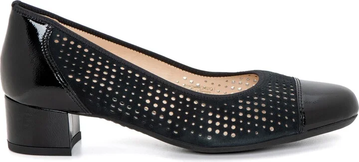 Nonie 3 Pump - Image 3