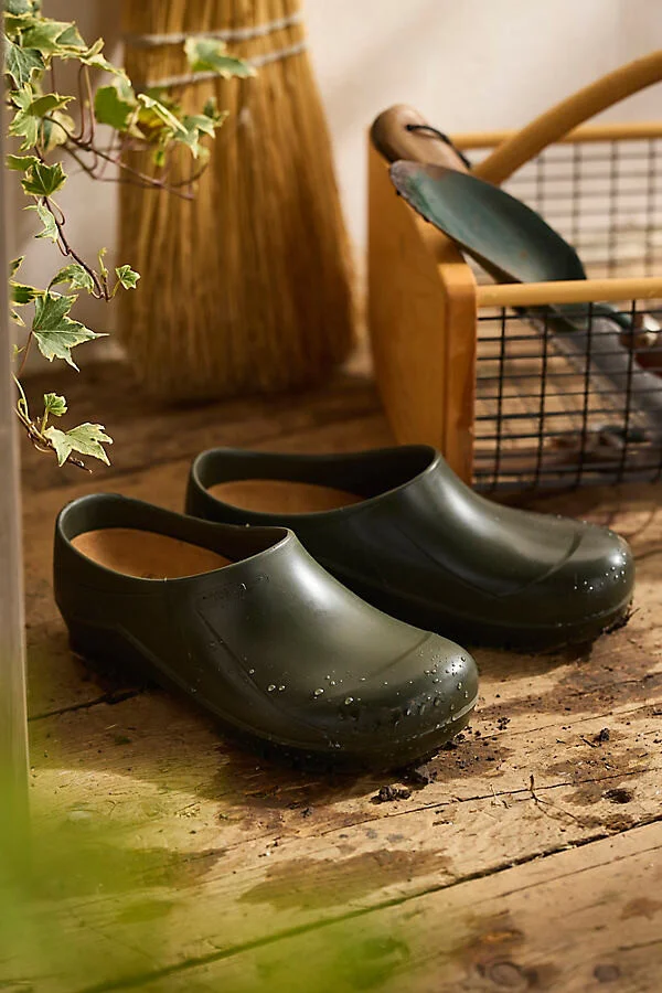 NORA Garden Clogs, Green - Image 2