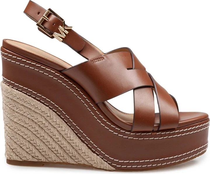 Nora Wedge Sandal In Leather Color