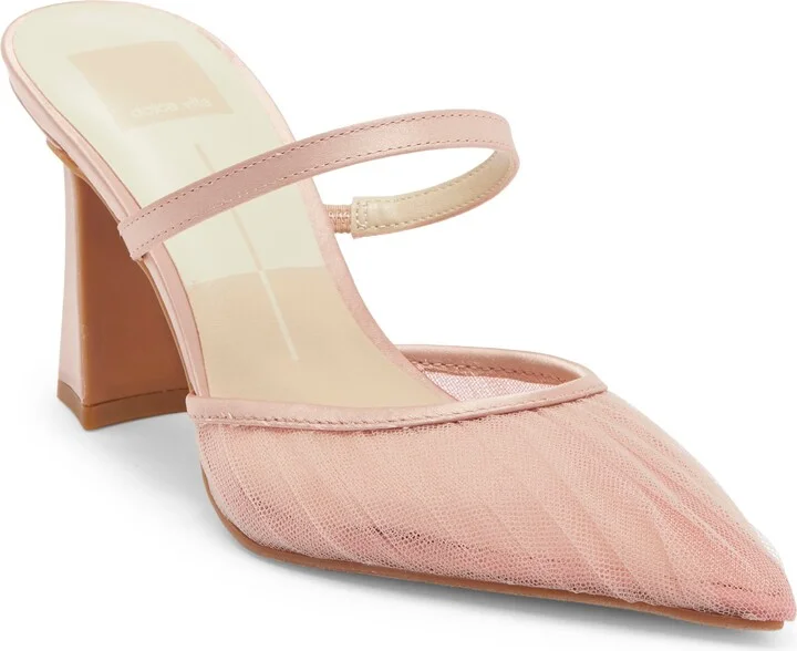 BLUSH TULLE