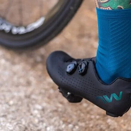 Northwave Revolution 3 Cycling Shoe - Men's - Image 4