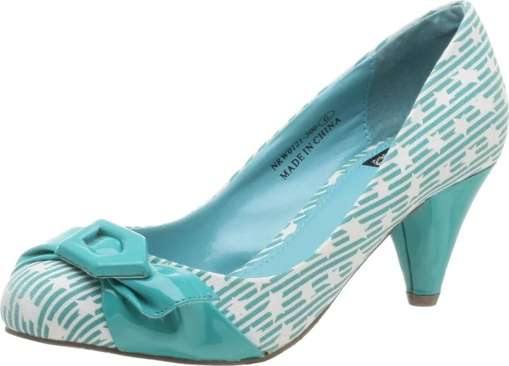 Not Rated Women's Seeing Stars Pump
