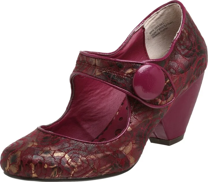 Not Rated Women's Wild Flower Pump