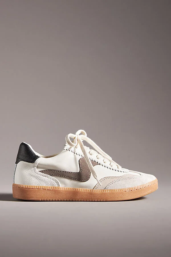 Notice Sneakers