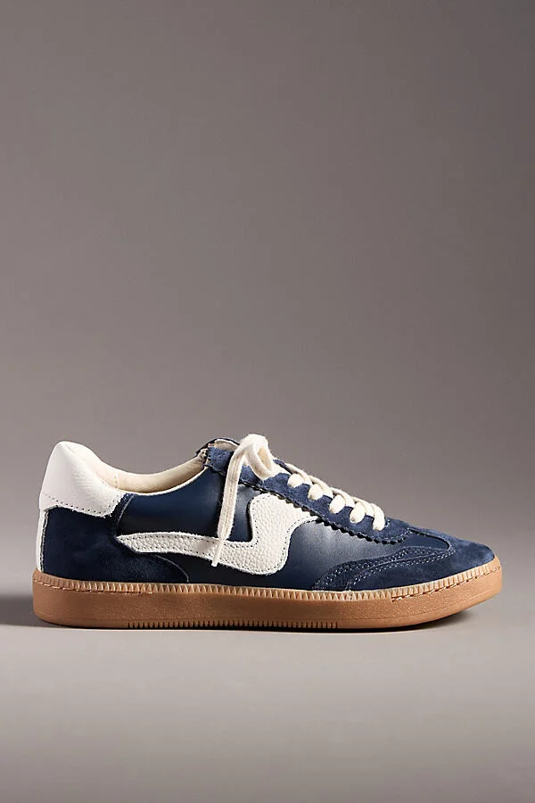Notice Sneakers