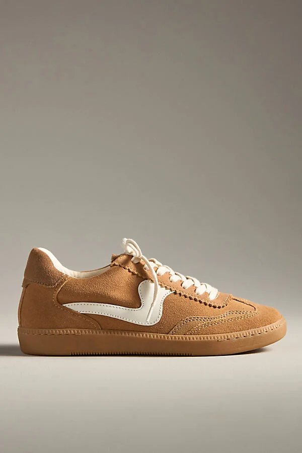Notice Sneakers