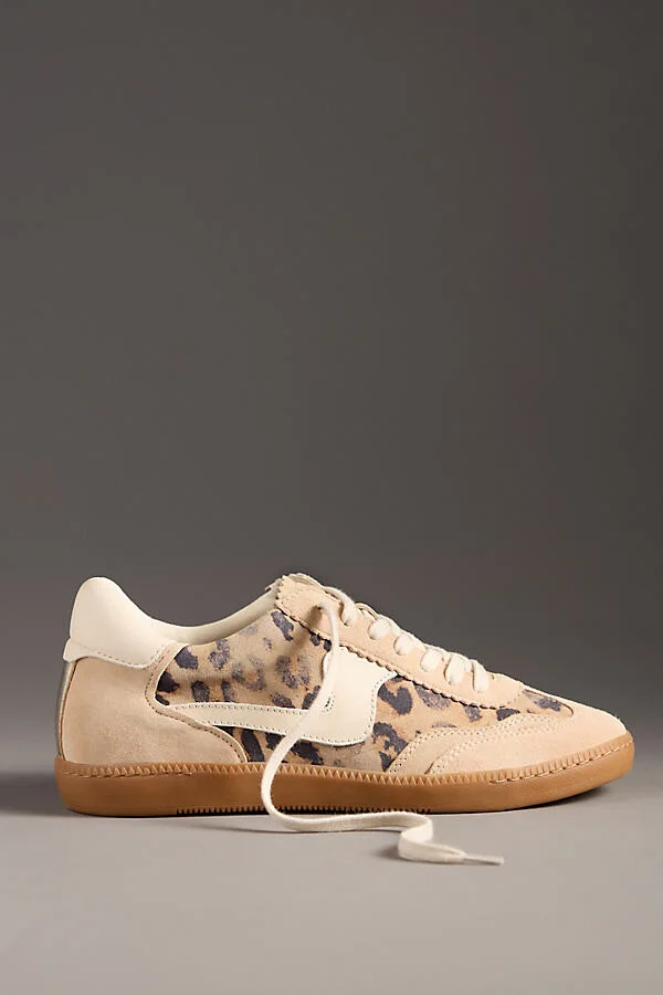 Notice Sneakers