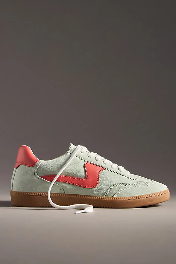 Notice Sneakers