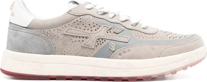 Nous sneakers