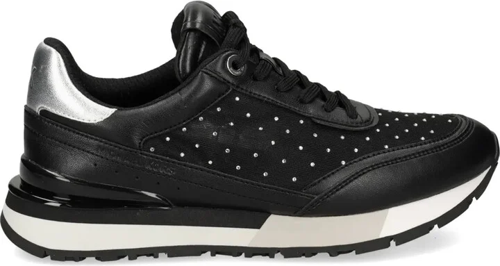 Nova leather sneakers