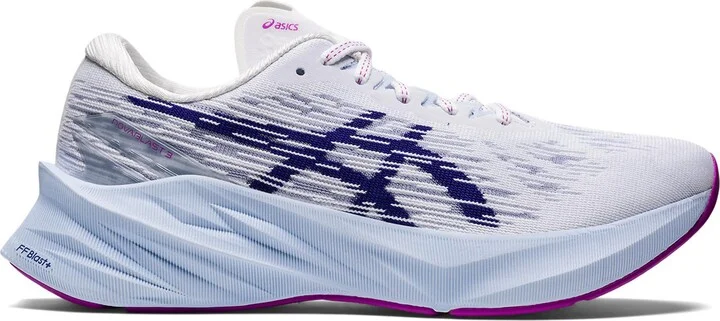 Novablast 3 Running Shoe - Image 3
