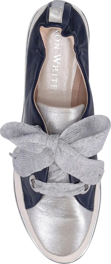 Novena Sneaker - Image 4