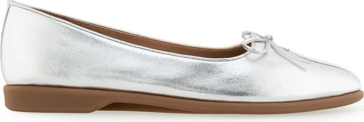 Novia Ballet Flat - Image 2