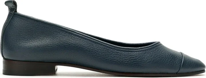 Nuage almond-toe flats