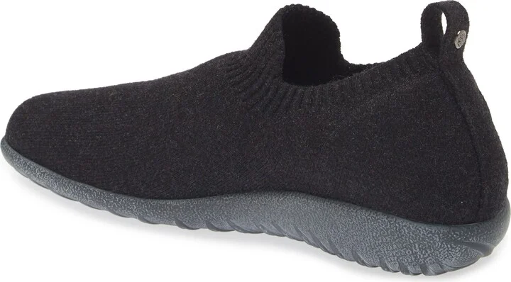 Nuku Slip-On Sneaker - Image 2