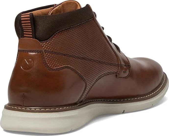 Nunn Bush Chase Plain Toe Chukka Contemporary Fashion Boot Men's Boots Cognac : 10 W (EE) - Image 4