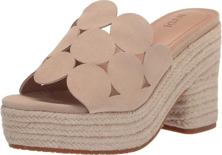 Suede Sand