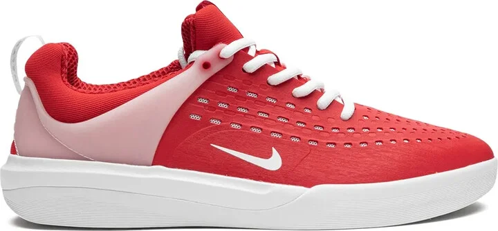Nyjah 3 SB sneakers