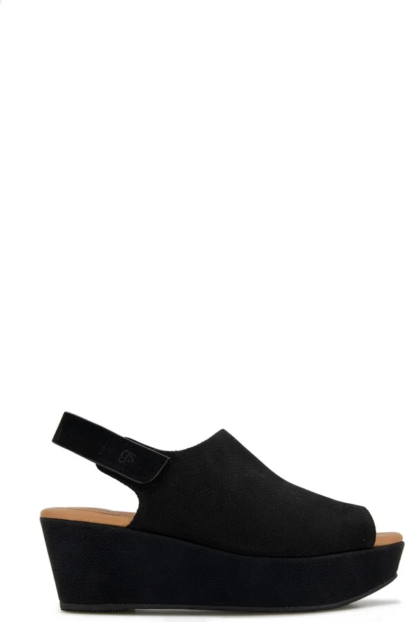 Nyssina Platform Slingback Sandal - Image 3