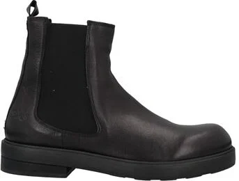 O. x.s. Man Ankle boots