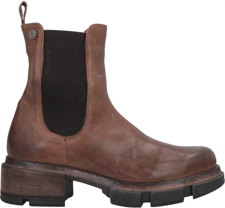 O. x.s. Woman Ankle boots - Image 3