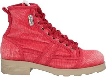 O. x.s. Woman Ankle boots