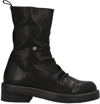 O. x.s. Woman Ankle boots